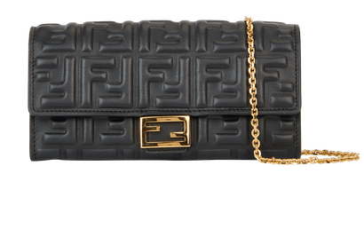 Baguette Continental Wallet On Chain, front view